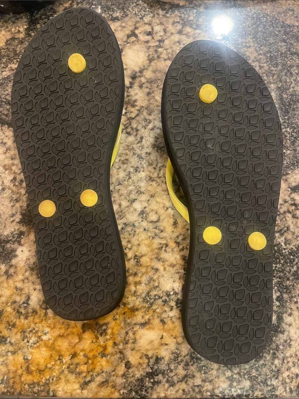 Reef Black Flip Flops with Yellow Glitter Straps - Picture 2 of 3